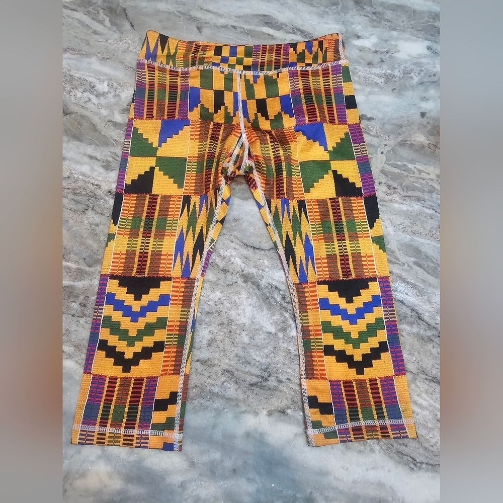 Nana Kojo Gallery Kente Print Capri Leggings | Size S  NWT African Athletic Pant